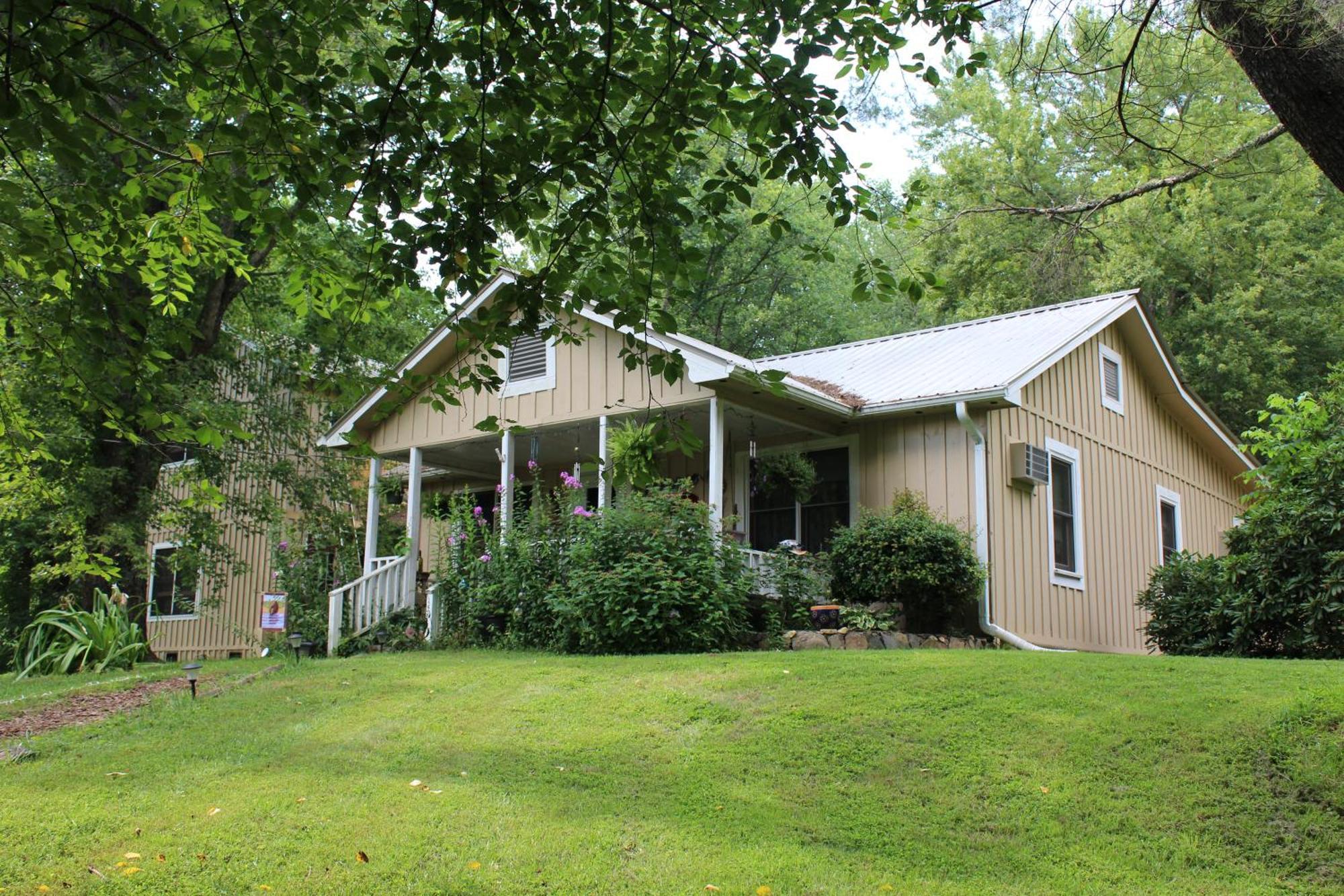 Henson Cove Place Bed And Breakfast W/Cabin Hiawassee Bagian luar foto