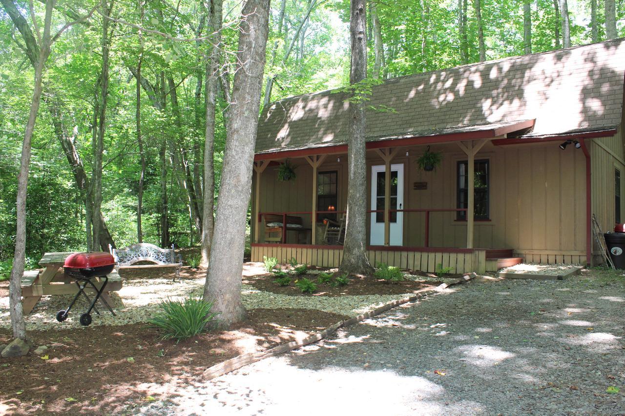 Henson Cove Place Bed And Breakfast W/Cabin Hiawassee Bagian luar foto