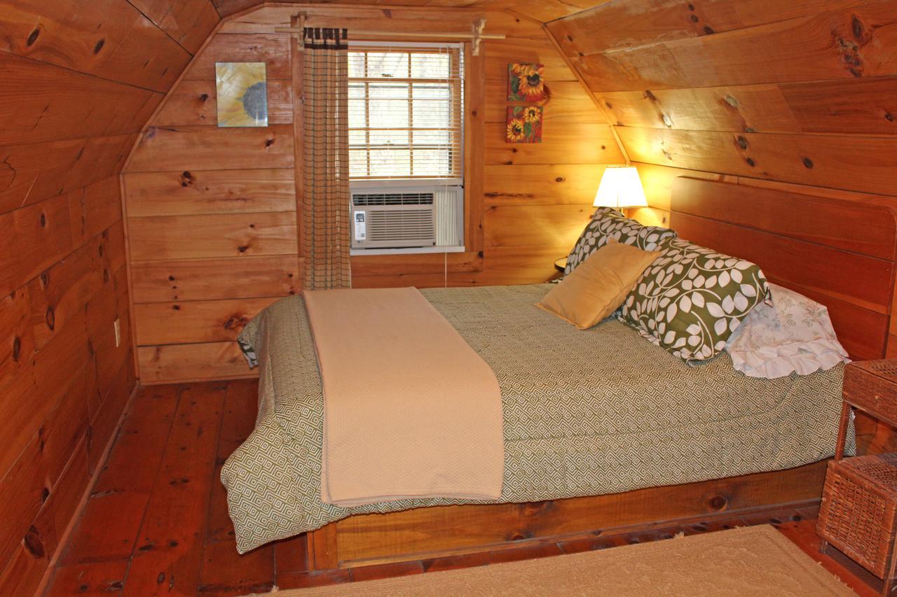 Henson Cove Place Bed And Breakfast W/Cabin Hiawassee Bagian luar foto