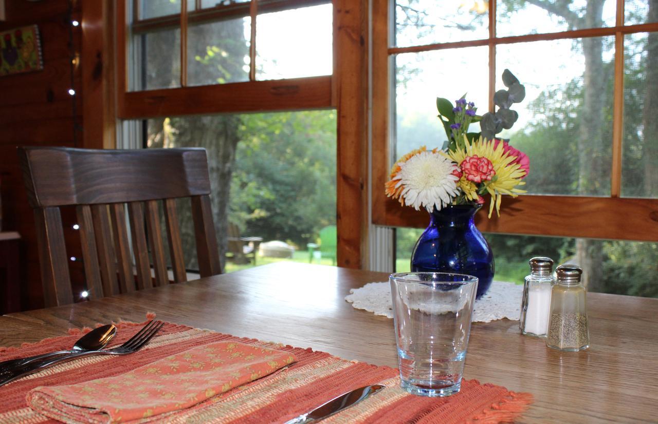 Henson Cove Place Bed And Breakfast W/Cabin Hiawassee Bagian luar foto